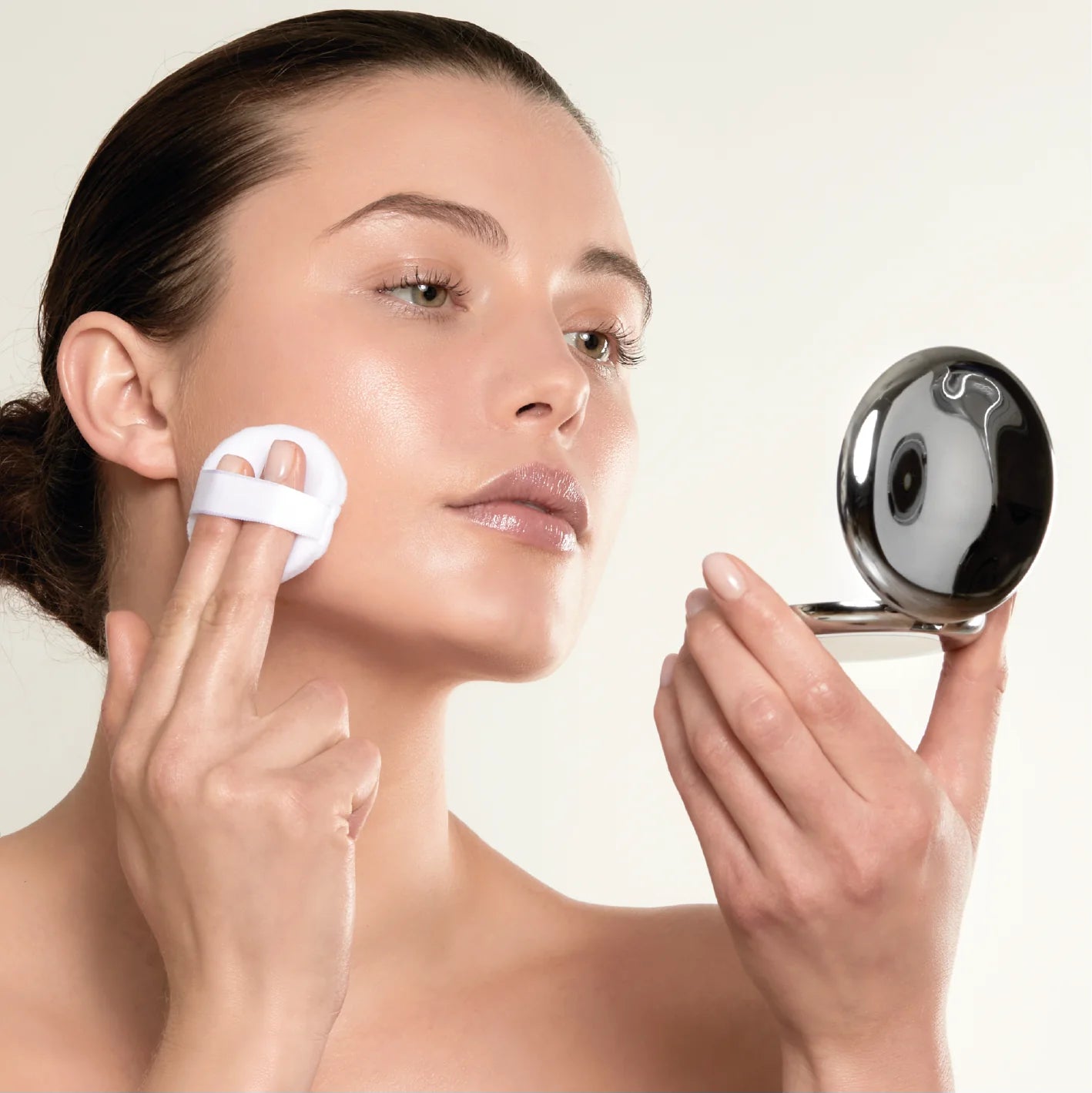 The Hydrating Sheer Powder